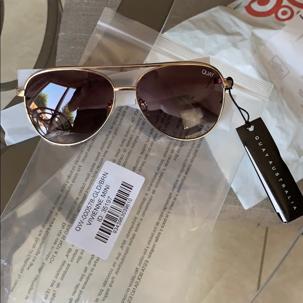 Brand New Quay sunglasses. Never worn.